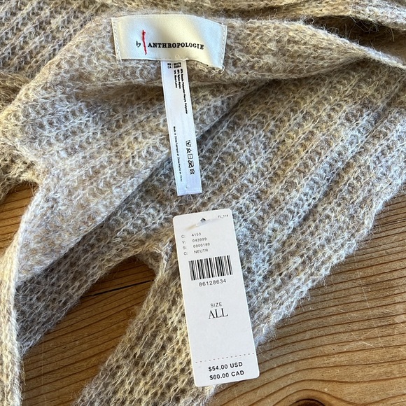 NWT ANTHROPOLOGIE WIDE SCARF - Picture 5 of 7